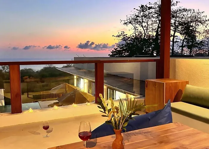 Villa Chris - Stunning 4br With Ocean & Sunset View